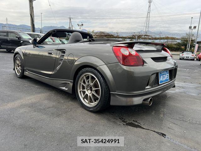 Toyota MR-S 2002-12 1413690-11