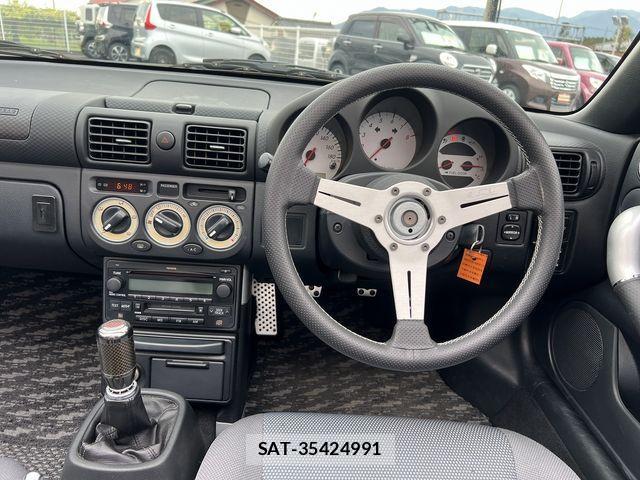 Toyota MR-S 2002-12 1413690-13