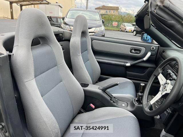 Toyota MR-S 2002-12 1413690-15
