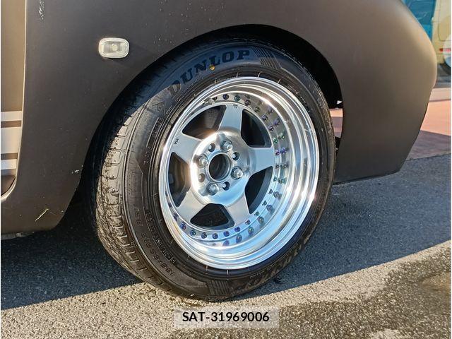 Toyota MR-S 2004-03 6677043-10