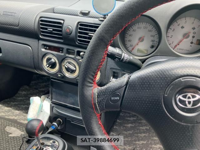 Toyota MR-S 2003-07 7328651-17