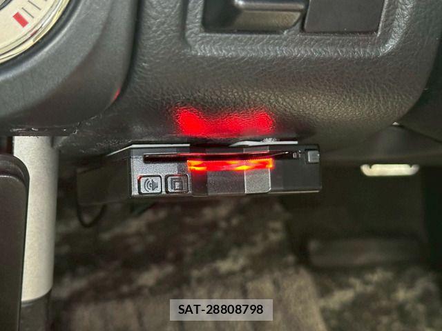 Toyota MR-S 2005-01 7358913-10