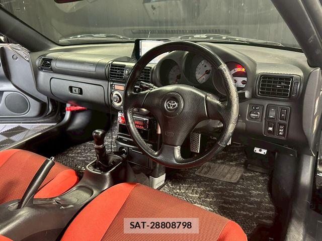 Toyota MR-S 2005-01 7358913-7