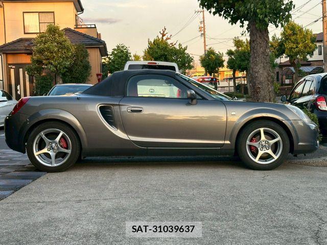 Toyota MR-S 2005-07 7456091-11