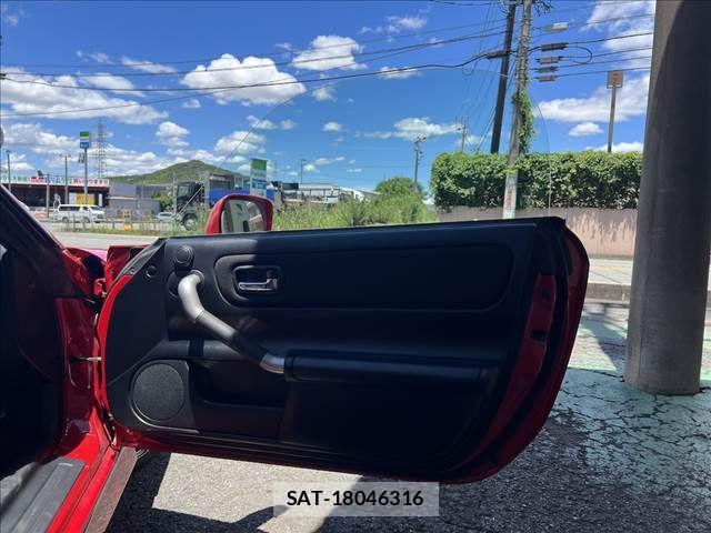 Toyota MR-S 1999-10 8036975-9