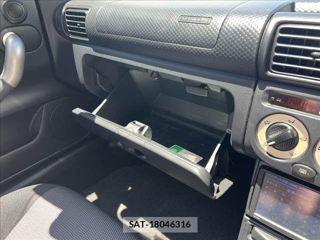 Toyota MR-S 1999-10 8036975-15
