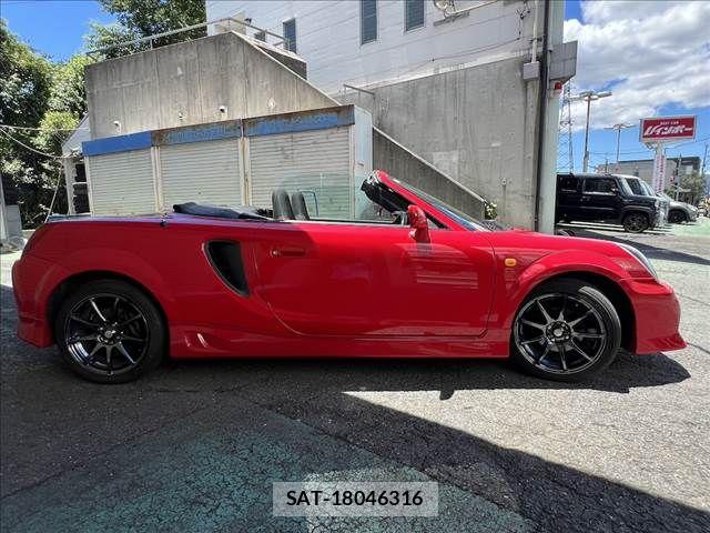 Toyota MR-S 1999-10 8036975-23