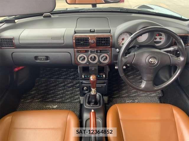 Toyota MR-S 2000-09 8074756-1