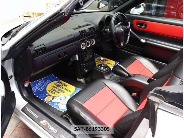 Toyota MR-S 2003-04 8100627-24