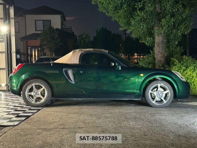 Toyota MR-S 2000-09 8315679-11