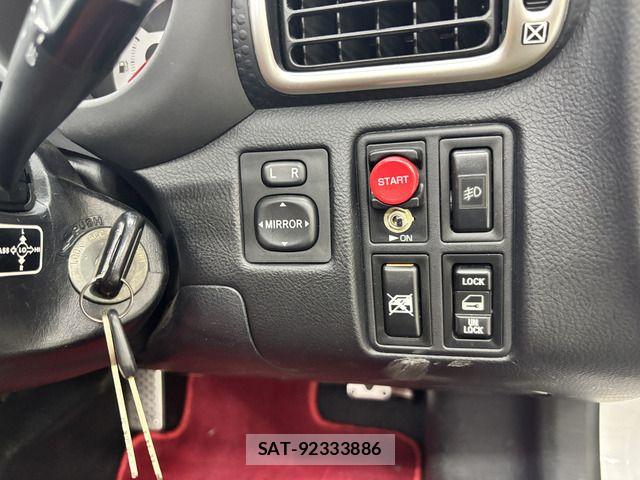 Toyota MR-S 2003-03 8525949-11