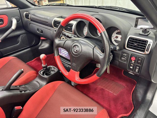 Toyota MR-S 2003-03 8525949-2
