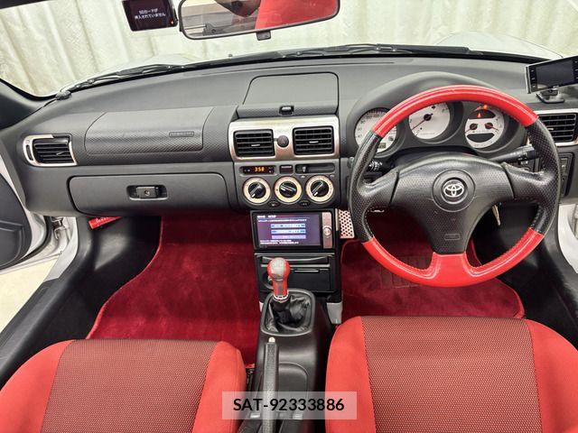 Toyota MR-S 2003-03 8525949-7