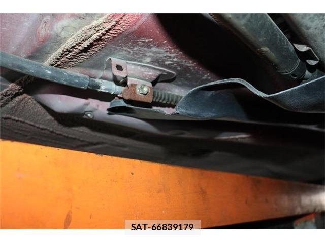Toyota MR2 1997-05 7222279-26