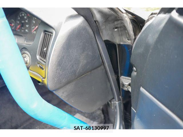 Toyota MR2 1992-10 7251650-17