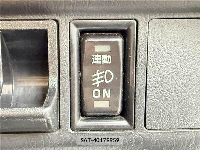 Toyota MR2 1991-08 7726167-12
