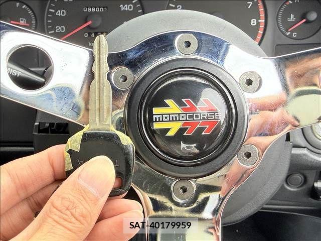 Toyota MR2 1991-08 7726167-17
