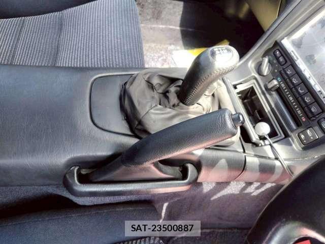 Toyota MR2 1990-08 8100626-11
