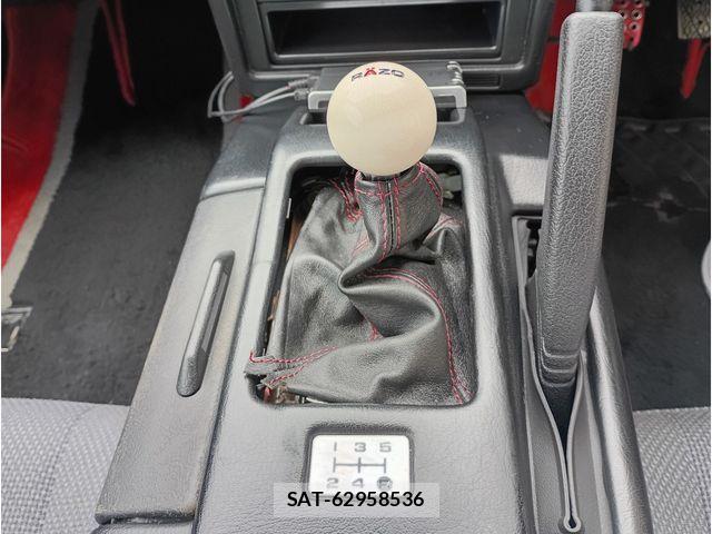 Toyota MR2 1987-08 8880996-14