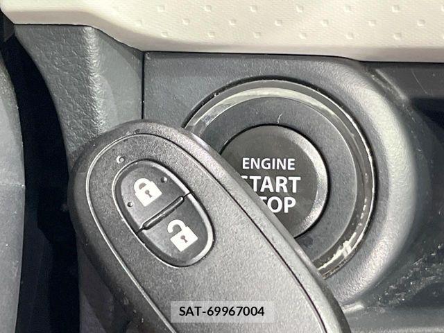 Suzuki MR WAGON 2012-08 5873082-2