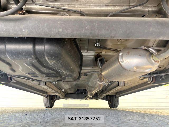 Suzuki MR WAGON 2012-04 6996016-17
