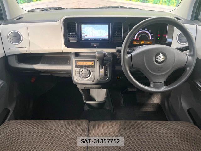 Suzuki MR WAGON 2012-04 6996016-1
