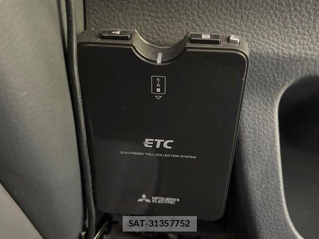 Suzuki MR WAGON 2012-04 6996016-3