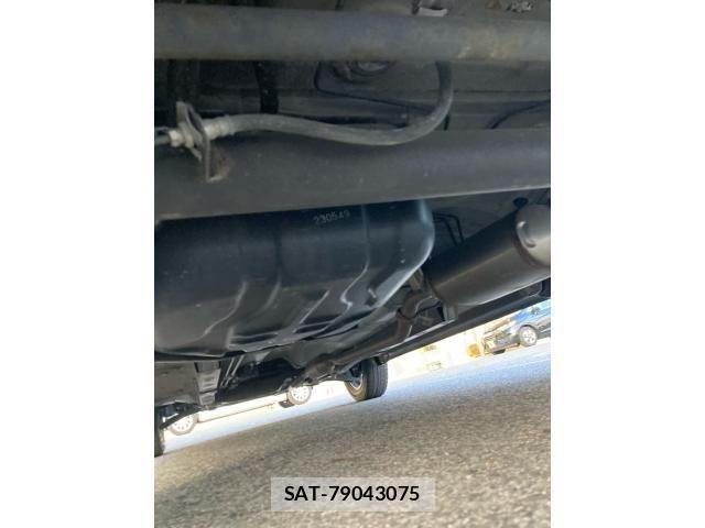 Suzuki MR WAGON 2014-05 7251647-9