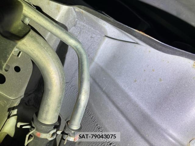 Suzuki MR WAGON 2014-05 7251647-25