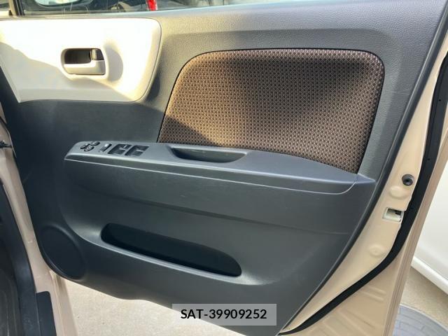 Suzuki MR WAGON 2011-06 7562489-13