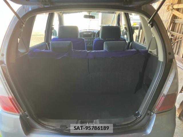 Suzuki MR WAGON 2005-07 7618389-11
