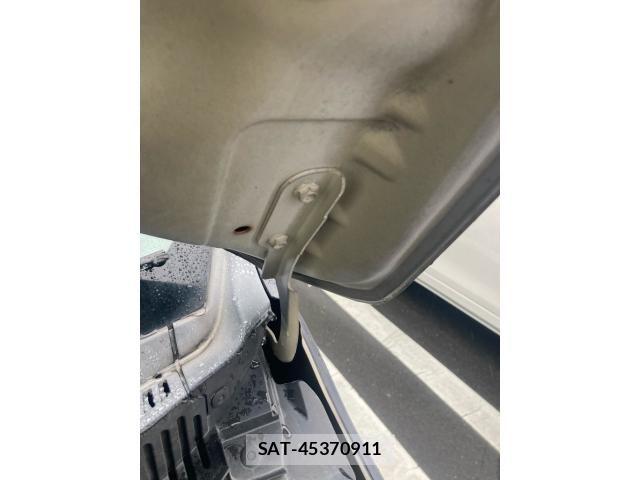 Suzuki MR WAGON 2013-02 7618388-6