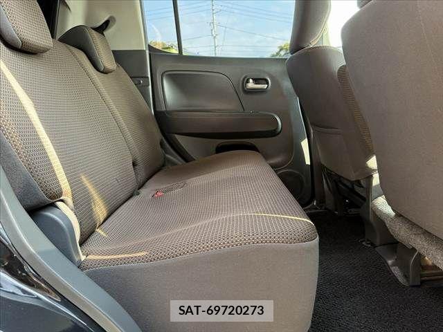 Suzuki MR WAGON 2012-11 7787353-17