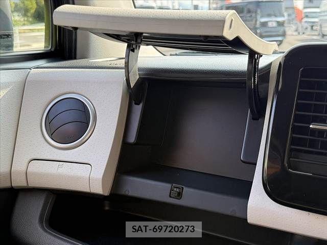 Suzuki MR WAGON 2012-11 7787353-26