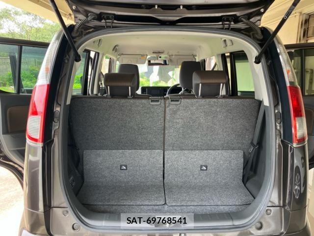 Suzuki MR WAGON 2014-02 8036968-8