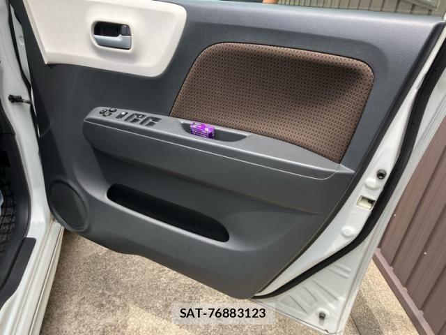 Suzuki MR WAGON 2012-04 8036969-9