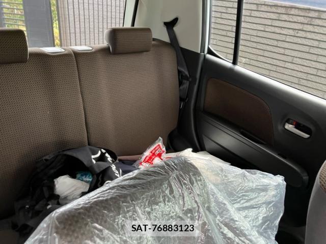 Suzuki MR WAGON 2012-04 8036969-12