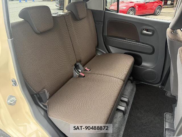 Suzuki MR WAGON 2013-08 8036959-10