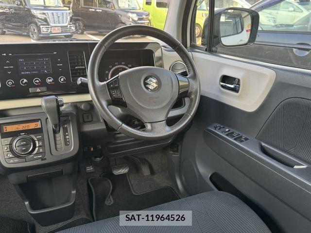 Suzuki MR WAGON 2012-07 8208897-10