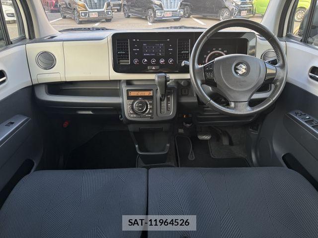 Suzuki MR WAGON 2012-07 8208897-1