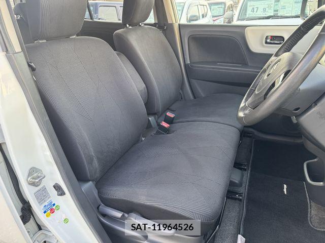 Suzuki MR WAGON 2012-07 8208897-21
