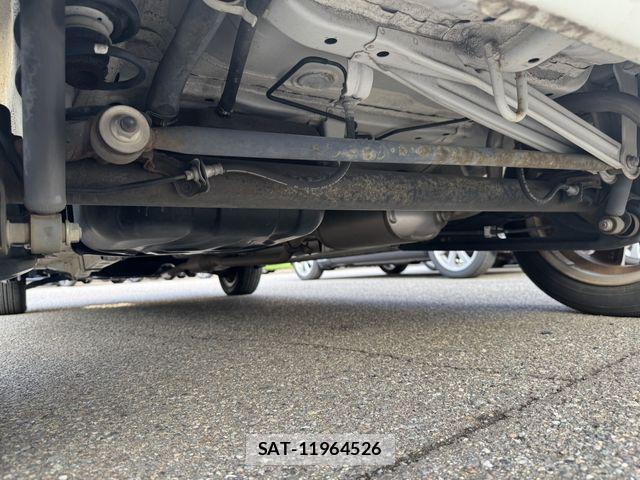 Suzuki MR WAGON 2012-07 8208897-27