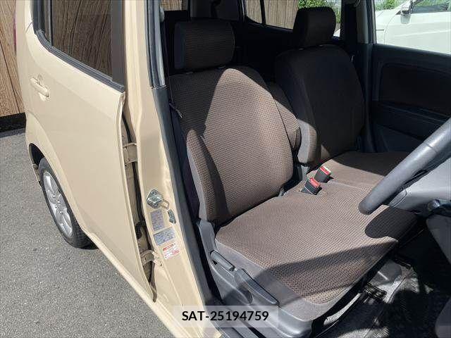 Suzuki MR WAGON 2012-04 8246022-6