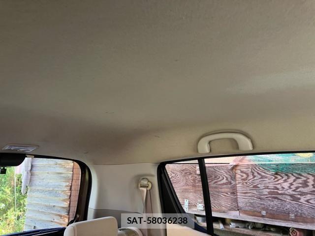 Suzuki MR WAGON 2006-02 8315670-11