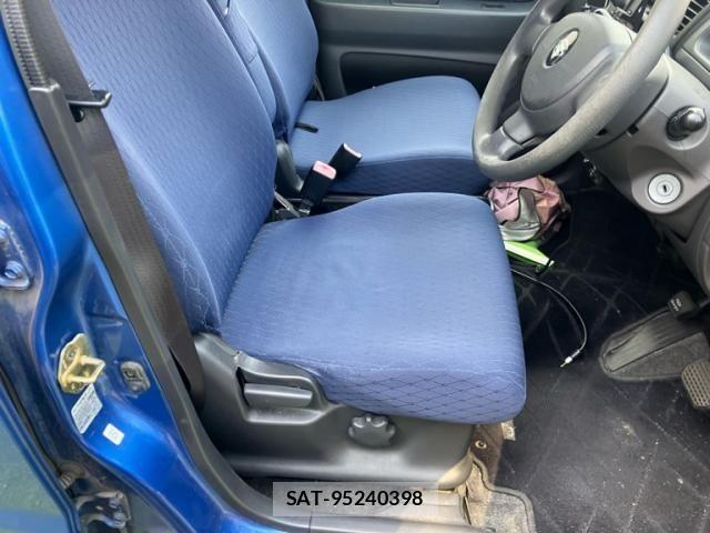 Suzuki MR WAGON 2002-04 8336932-5