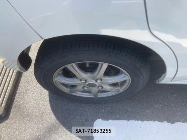 Suzuki MR WAGON 2010-06 8355074-7