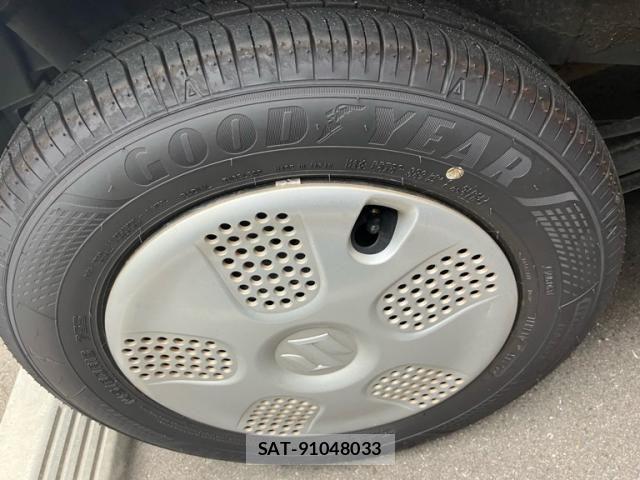Suzuki MR WAGON 2012-04 8371918-4