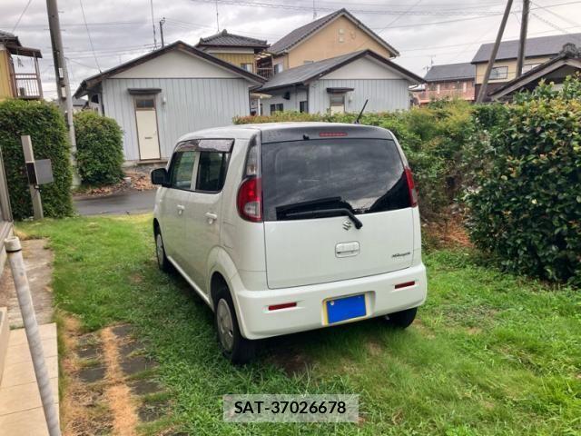 Suzuki MR WAGON 2011-02 8371920-1