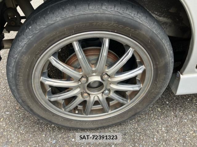 Suzuki MR WAGON 2005-07 8413836-7