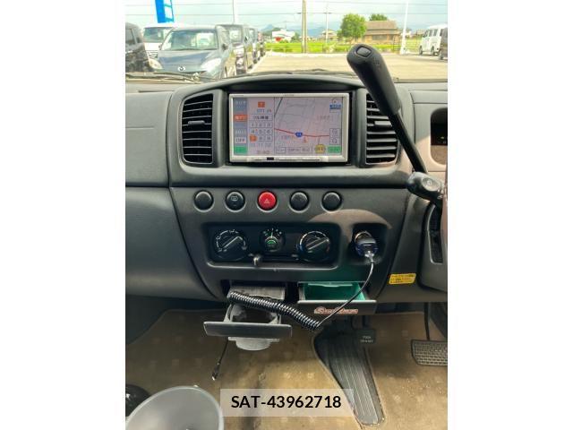 Suzuki MR WAGON 2002-12 8413837-15